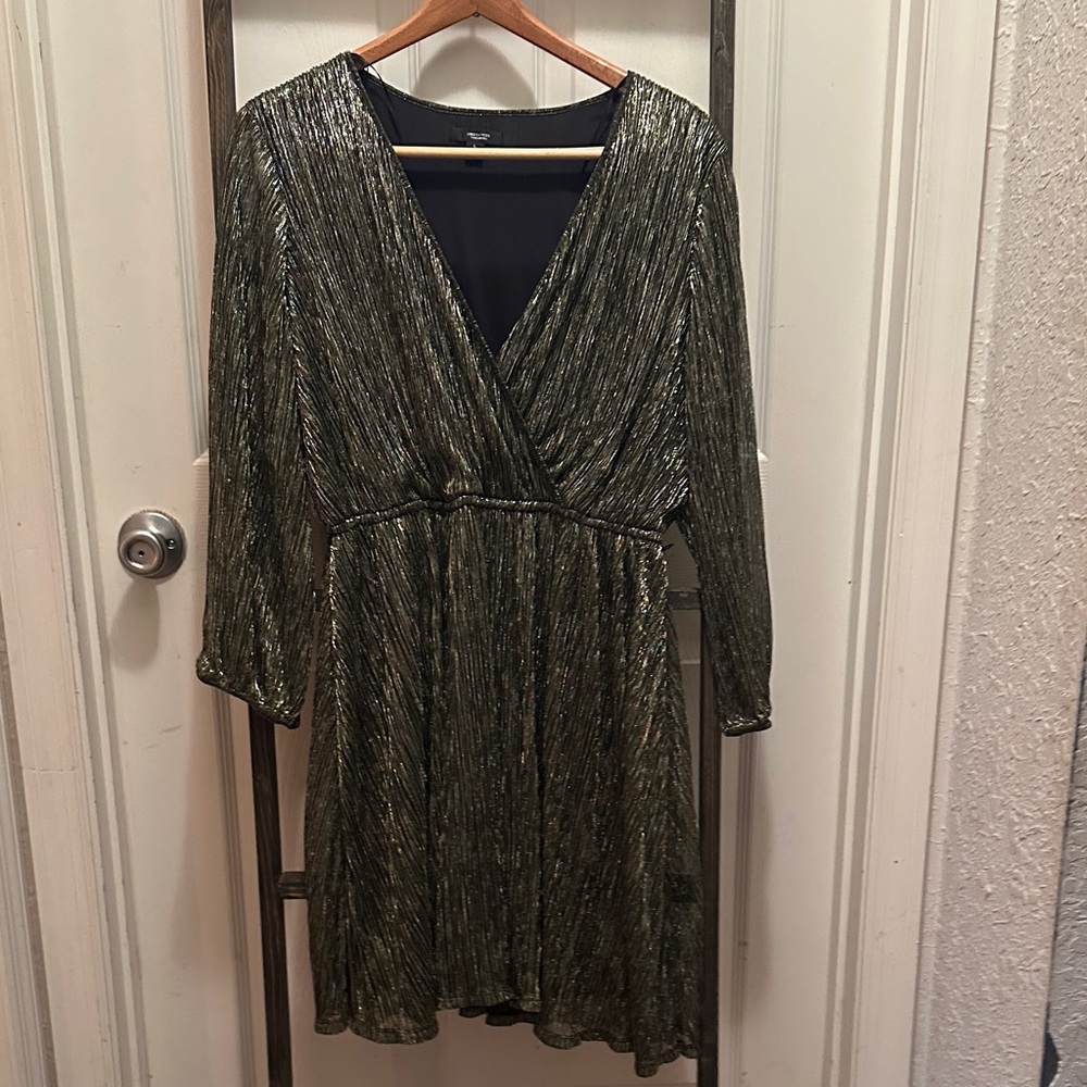 Simply Vera Vera Wang Gold Long Sleeve Dress